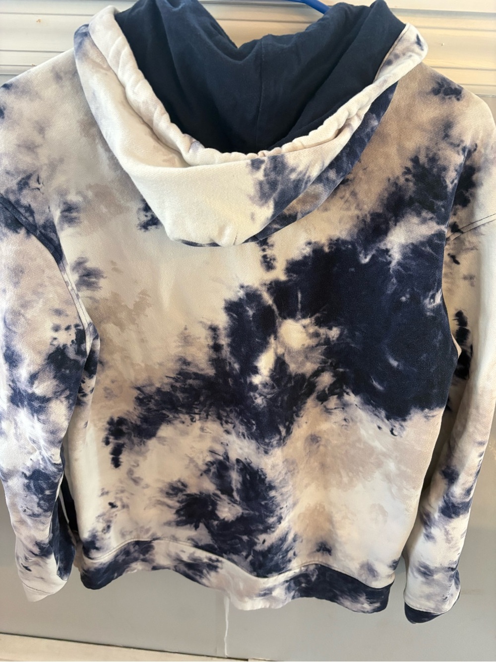 Hollister Black Label with White Embroidered Logo - Picture 3 of 5